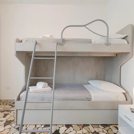 アパート Elisa Flat - 15 Min From Venice & Wi-fi *