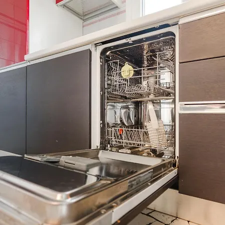 Elisa Flat - 15 Min From Venice & Wi-fi
