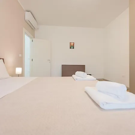 Elisa Flat - 15 Min From Venice & Wi-fi Apartamento Marghera