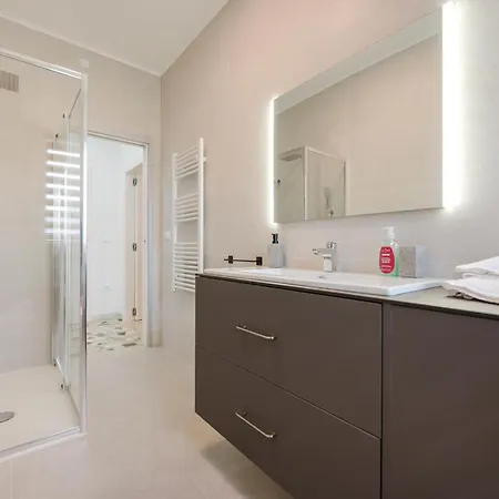 Elisa Flat - 15 Min From Venice & Wi-fi