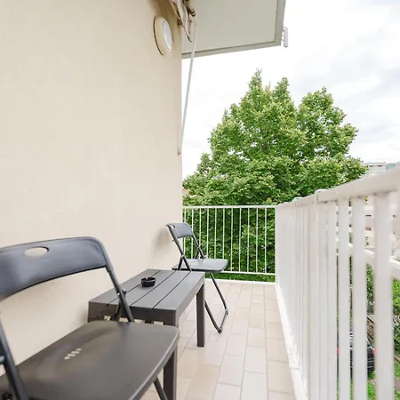 Daire Elisa Flat - 15 Min From Venice & Wi-fi